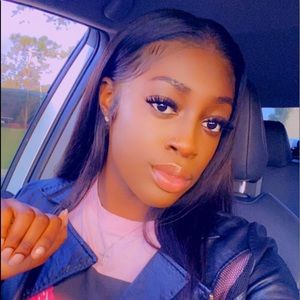 Meet your Posher, Briana